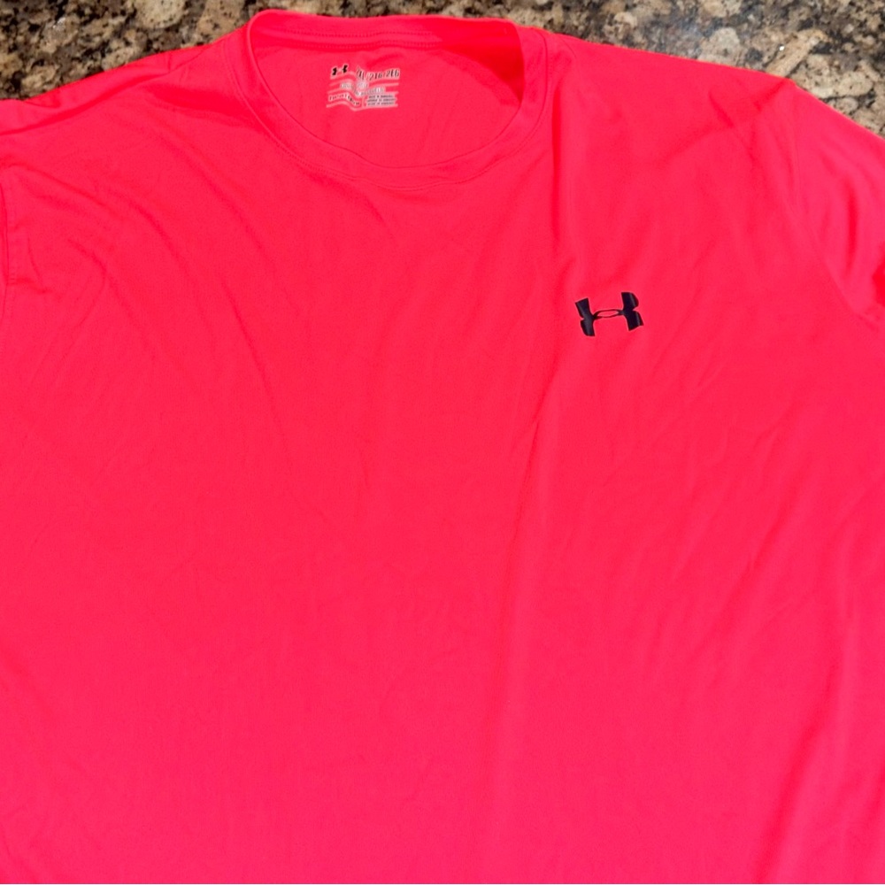 Under Armour Men's Hot Pink Drifit Shirt XXL